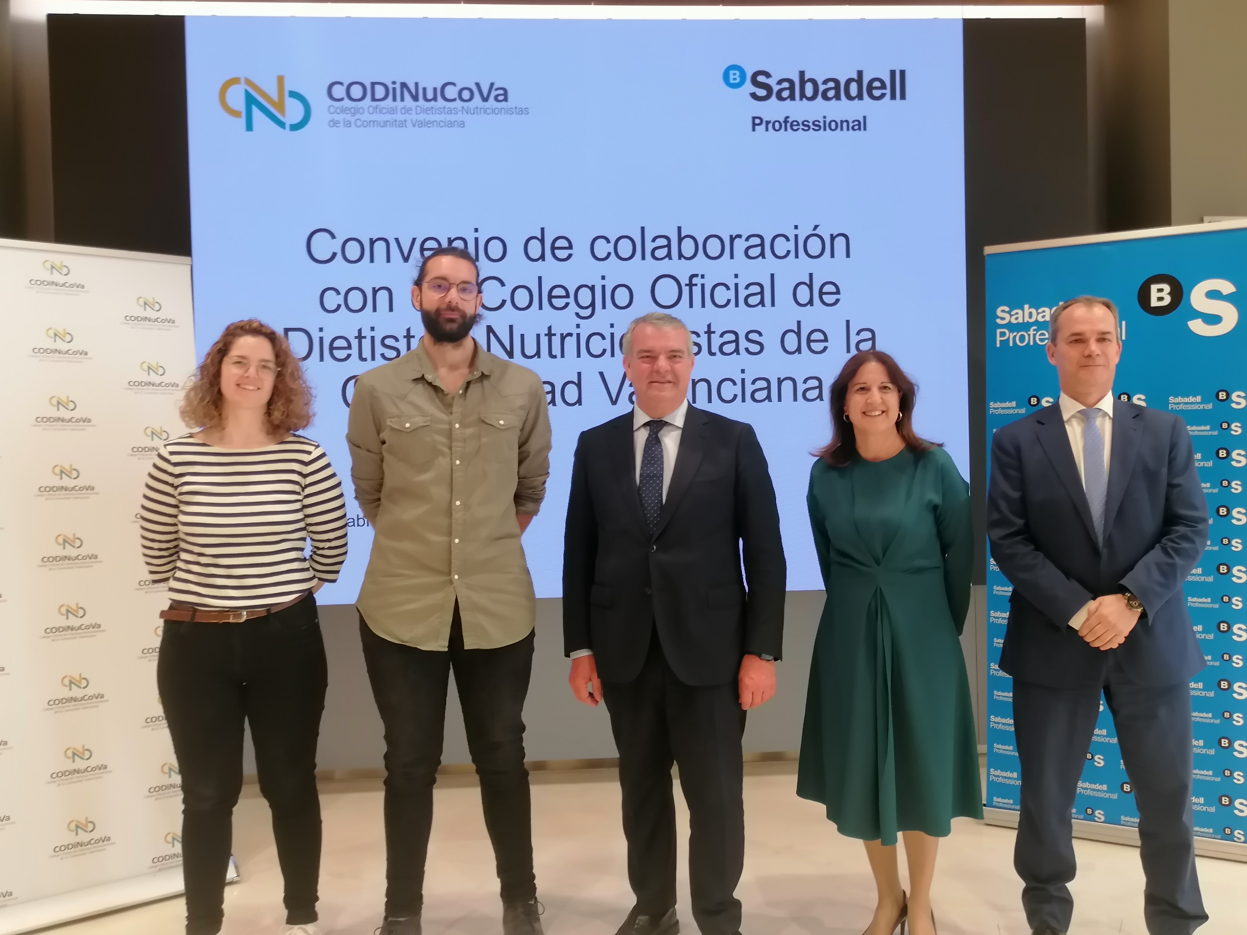 firma convenio sabadell 2